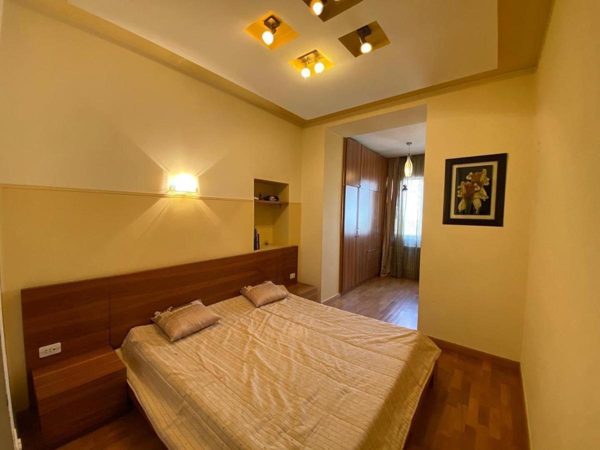 City Center Cute Flat 3 Rooms Yerevan Ngoại thất bức ảnh